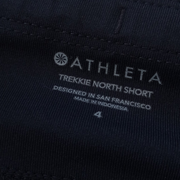 Athleta Trekkie North 3" Short Black 4 - Picture 8 of 16
